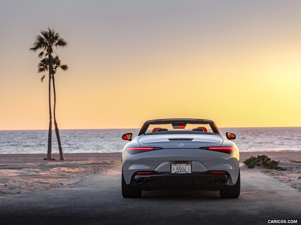 2024 Mercedes-AMG SL 43 (US-Spec) - Rear