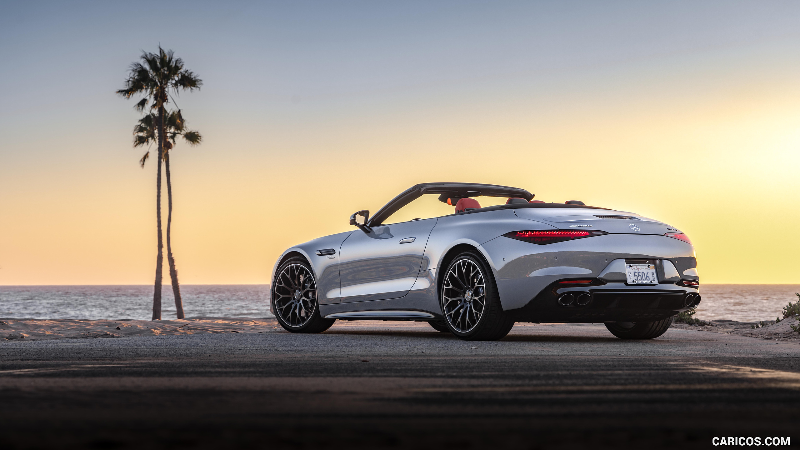 2024 MercedesAMG SL 43 (USSpec) Rear ThreeQuarter Caricos