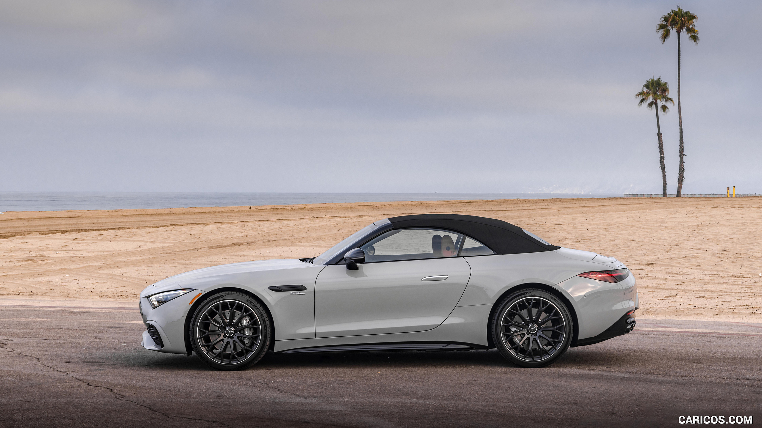 2024 MercedesAMG SL 43 (USSpec) Side Caricos