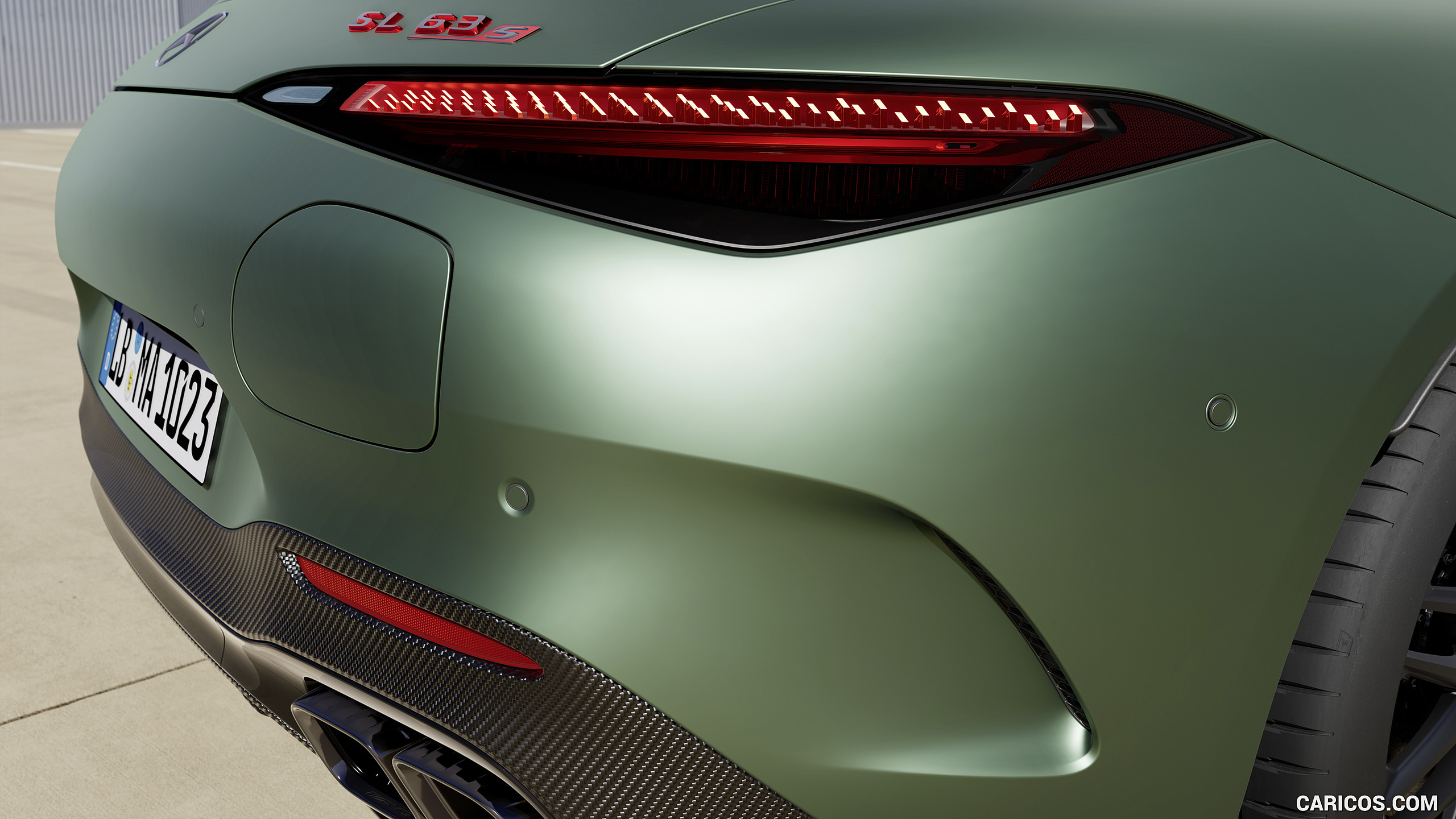 2024 Mercedes-AMG SL 63 S E PERFORMANCE - Tail Light, #16 of 19