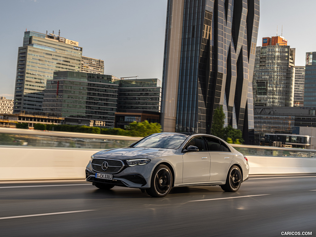 2024 Mercedes-Benz E 450 4MATIC (Color: Alpine Grey Solid) - Front Three-Quarter