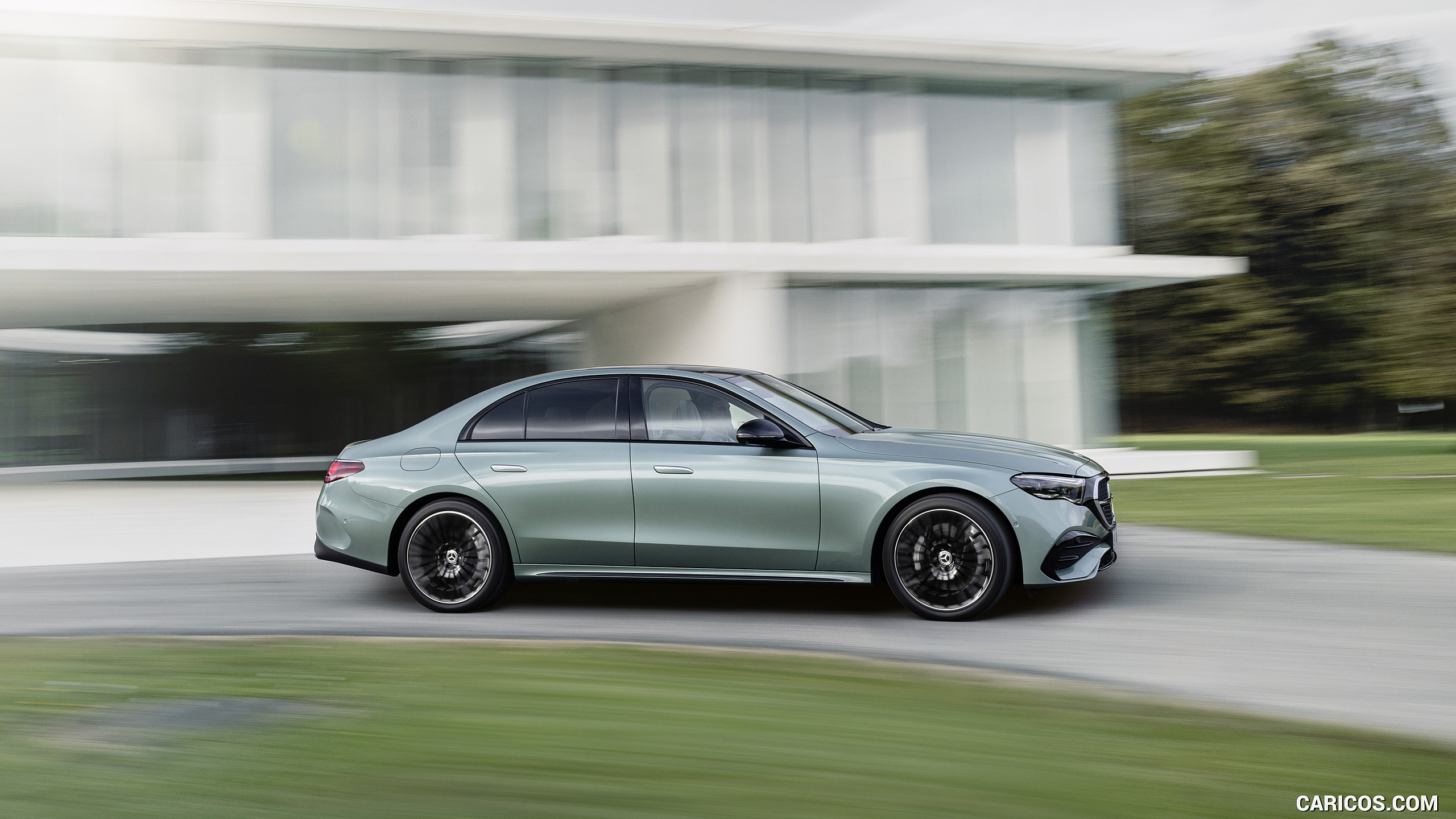2024 Mercedes-Benz E-Class Plug-In Hybrid AMG Line Color: (Verde Silver) - Side, #13 of 158