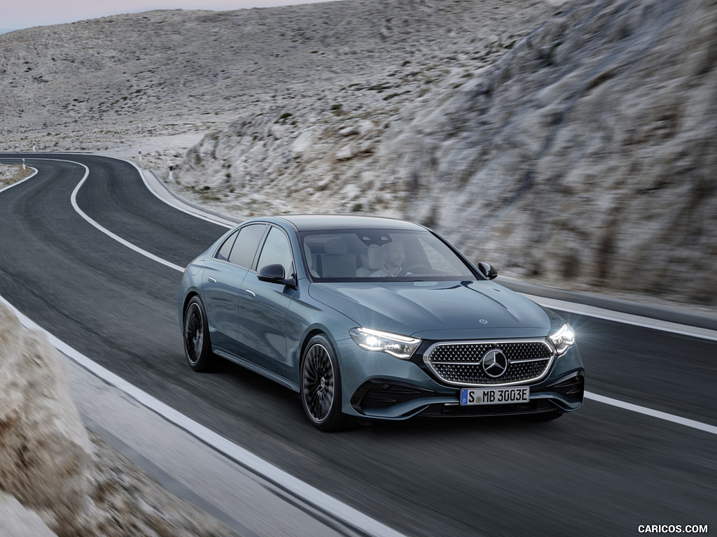 2024 Mercedes-Benz E-Class Plug-In Hybrid AMG Line Color: (Verde Silver) - Front Three-Quarter