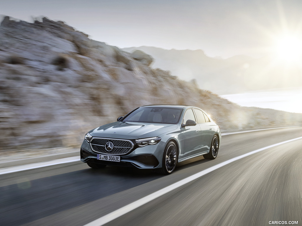 2024 Mercedes-Benz E-Class Plug-In Hybrid AMG Line Color: (Verde Silver) - Front Three-Quarter