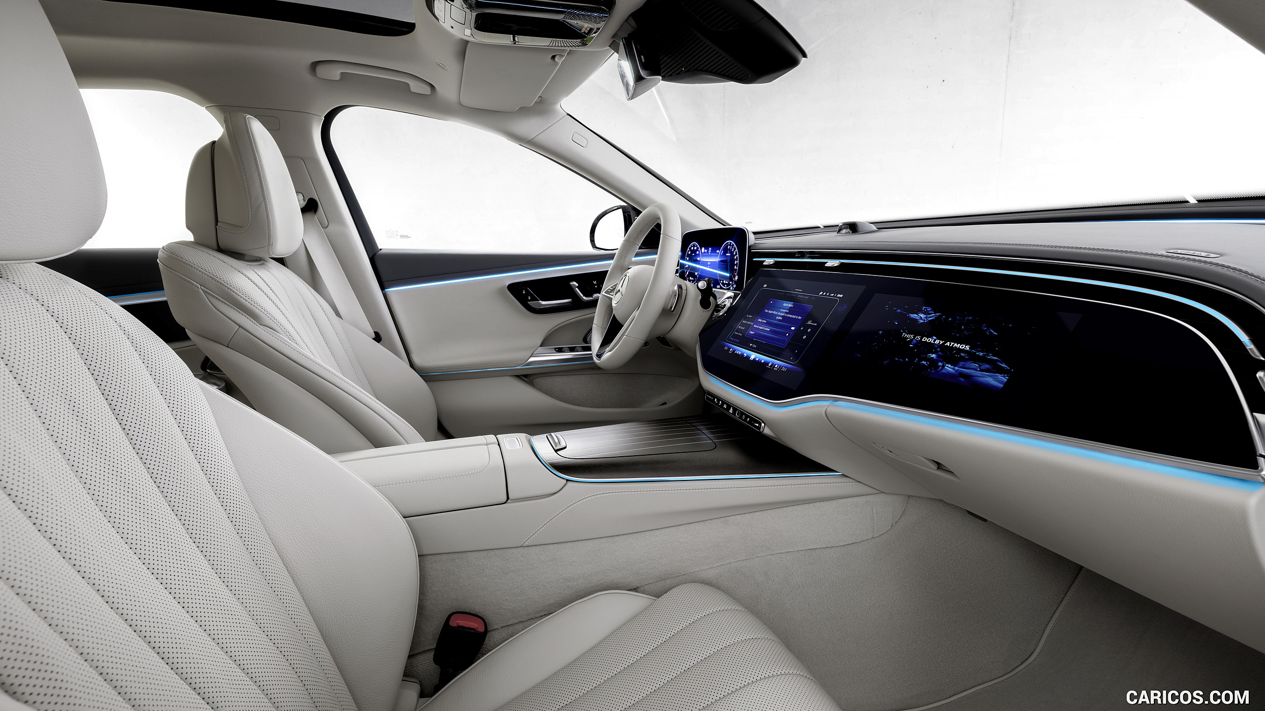 2024 Mercedes-Benz E-Class Plug-In Hybrid Exclusive Line (Color: Nautic Blue) - Interior, #102 of 158