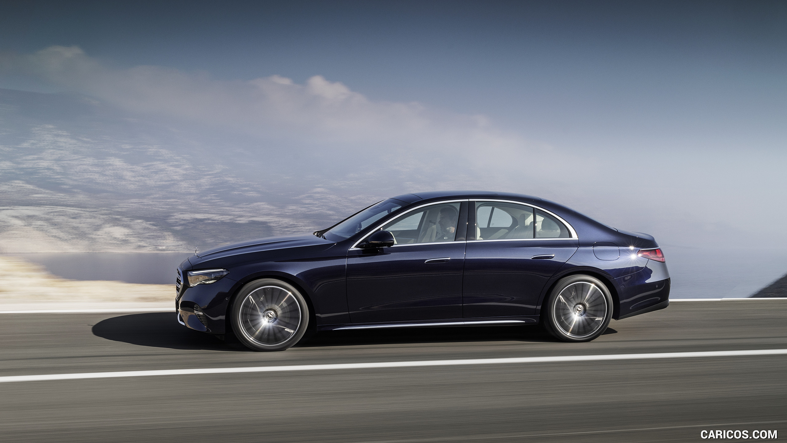 2024 Mercedes-Benz E-Class Plug-In Hybrid Exclusive Line (Color: Nautic Blue) - Side, #72 of 158