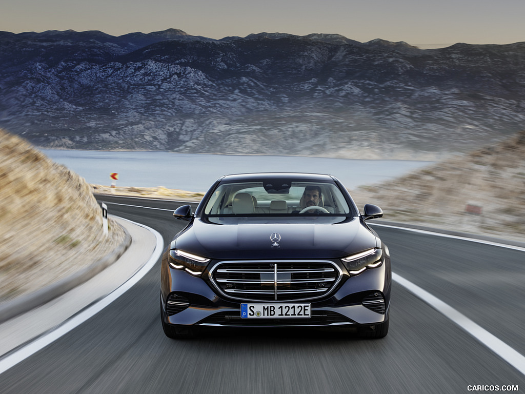 2024 Mercedes-Benz E-Class Plug-In Hybrid Exclusive Line (Color: Nautic Blue) - Front