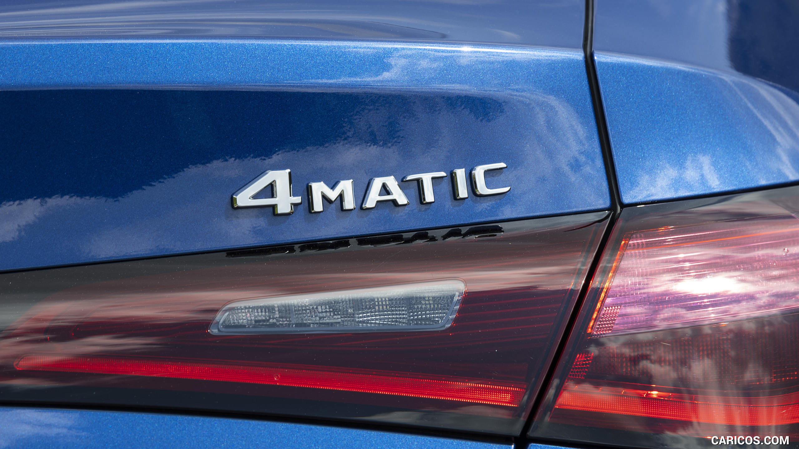 2024 Mercedes-Benz GLC 300 de 4MATIC Coupé AMG line (Color: Sectral blue) - Badge, #91 of 182