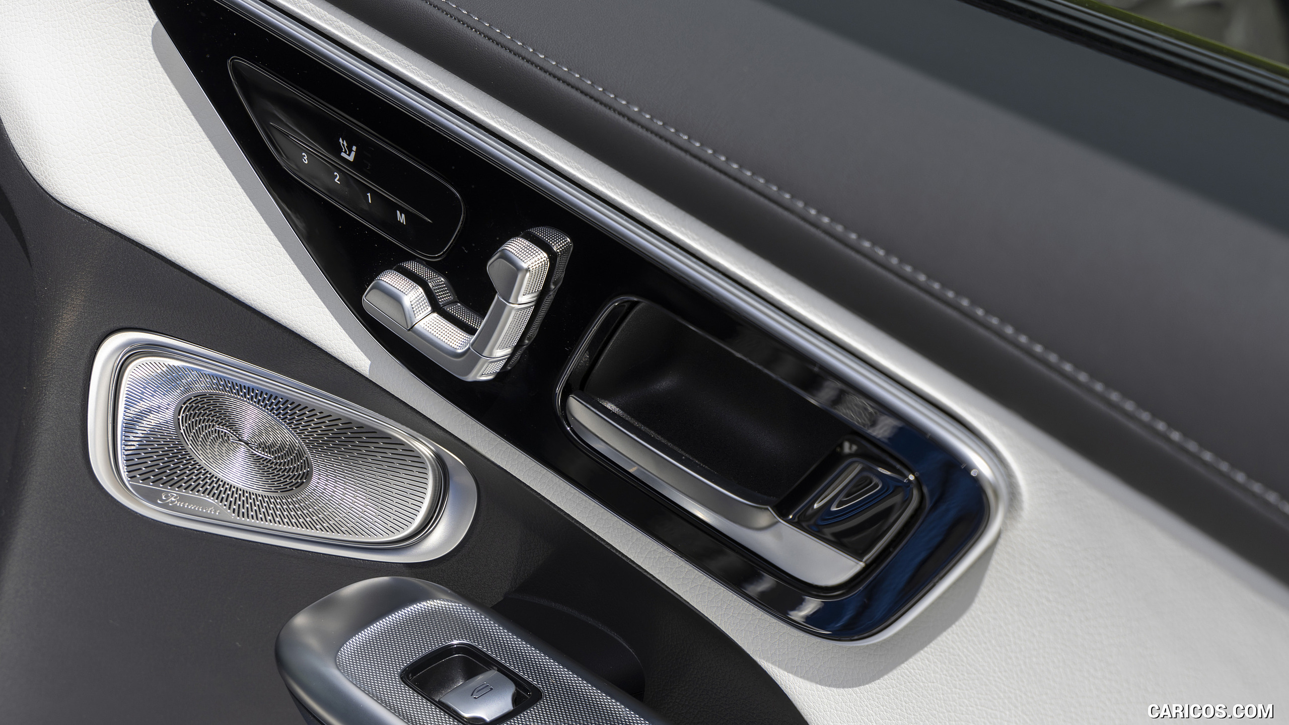 2024 Mercedes-Benz GLC 300 de 4MATIC Coupé AMG line - Interior, Detail, #98 of 182