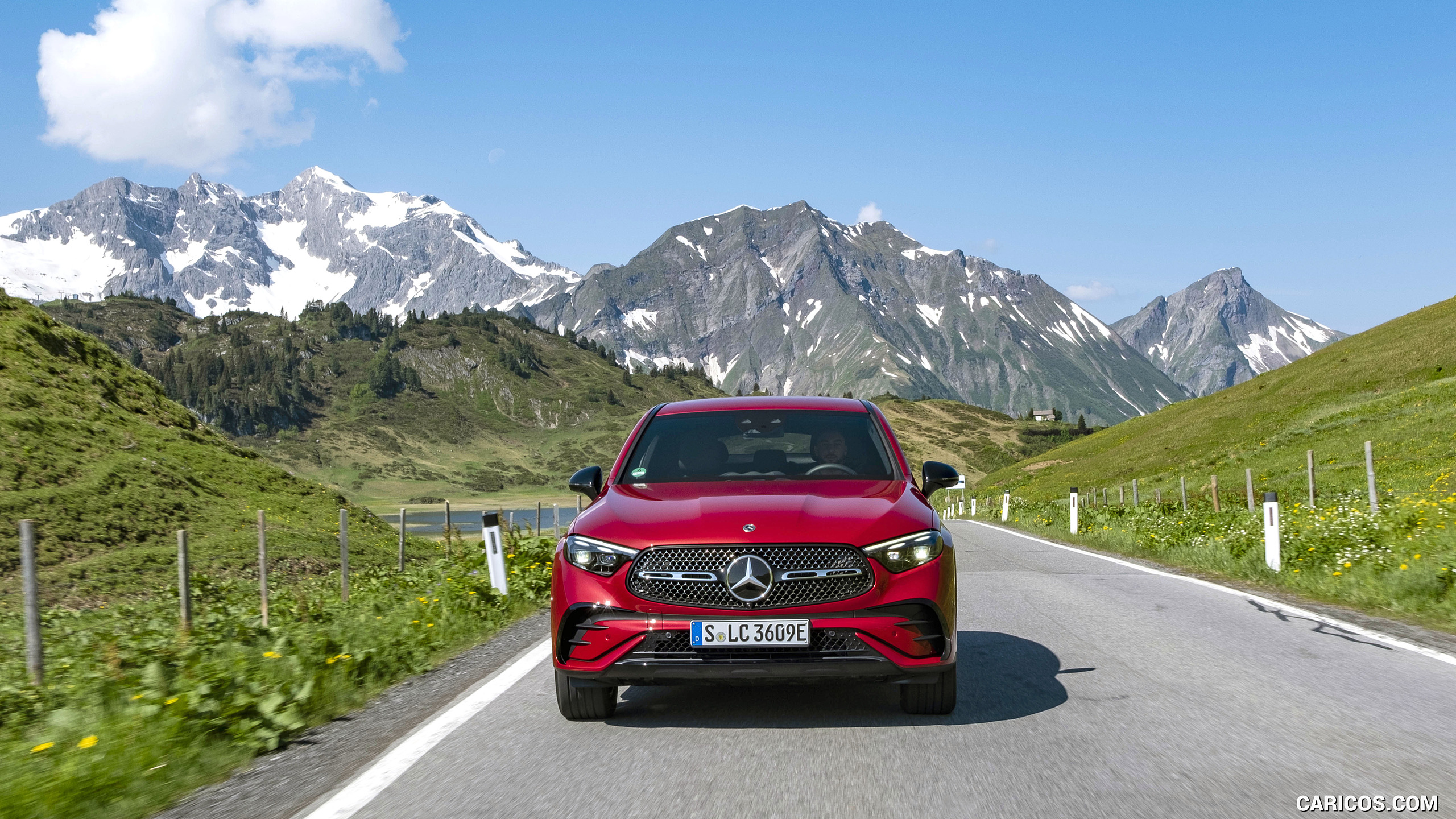 2024 Mercedes-Benz GLC 400 e 4MATIC Coupé AMG line (Color: Patagonia Red) - Front, #127 of 182