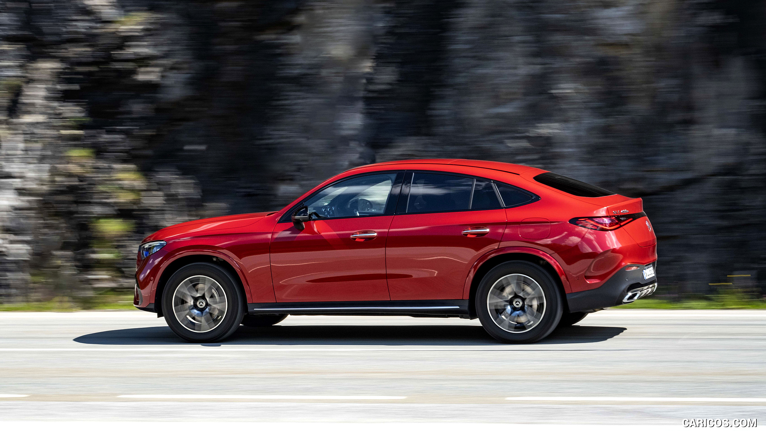 2024 Mercedes-Benz GLC 400 e 4MATIC Coupé AMG line (Color: Patagonia Red) - Side, #111 of 182