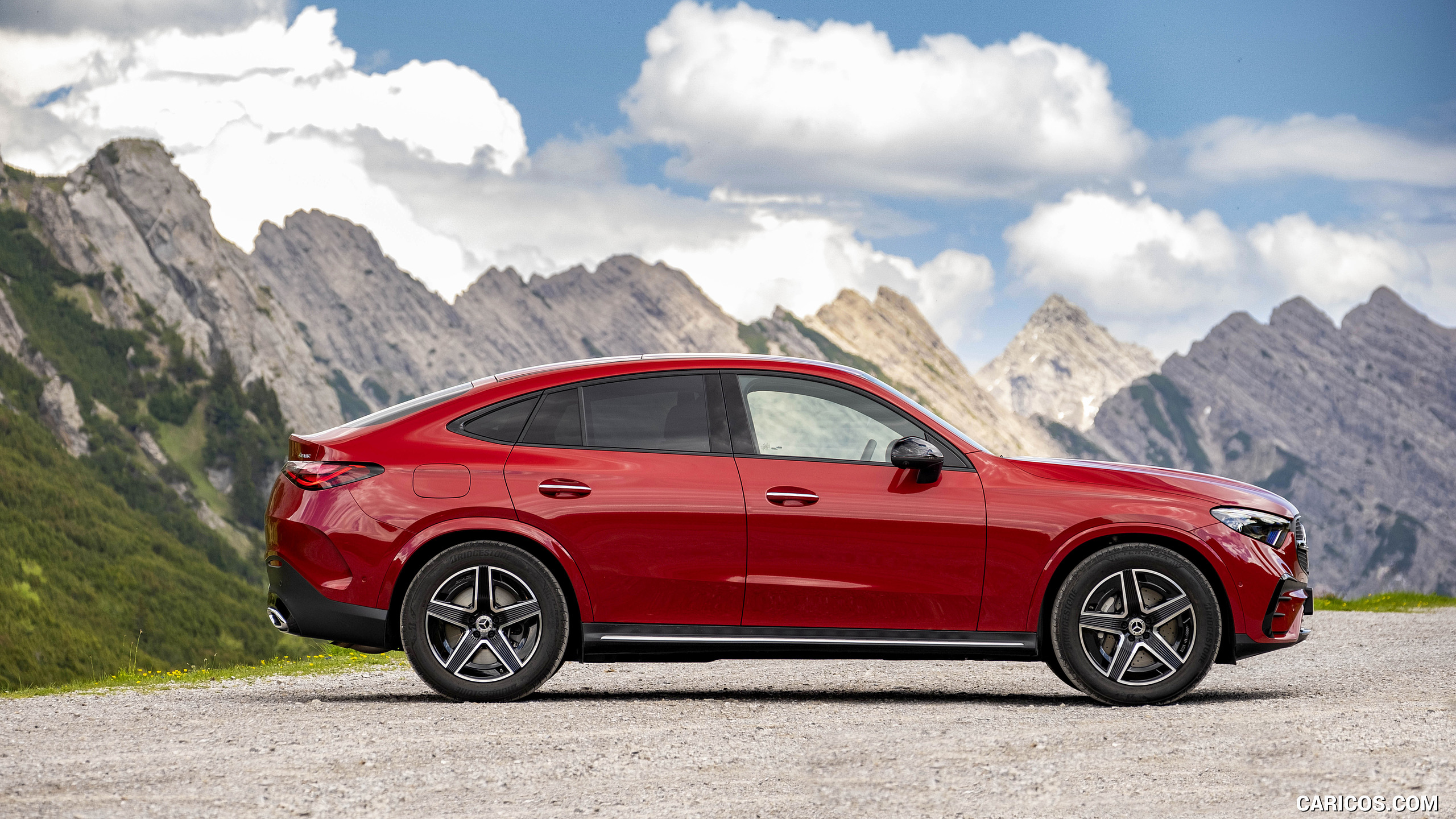 2024 Mercedes-Benz GLC 400 e 4MATIC Coupé AMG line (Color: Patagonia Red) - Side, #153 of 182