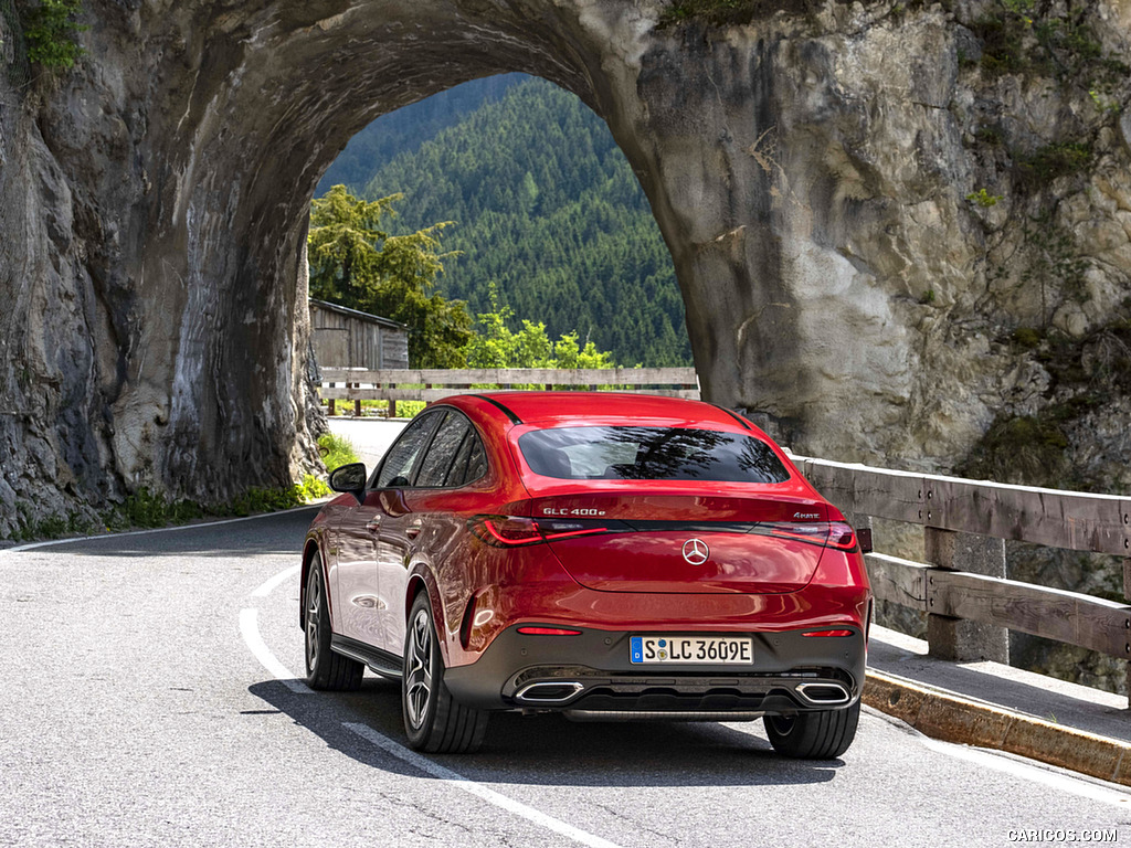 2024 Mercedes-Benz GLC 400 e 4MATIC Coupé AMG line (Color: Patagonia Red) - Rear