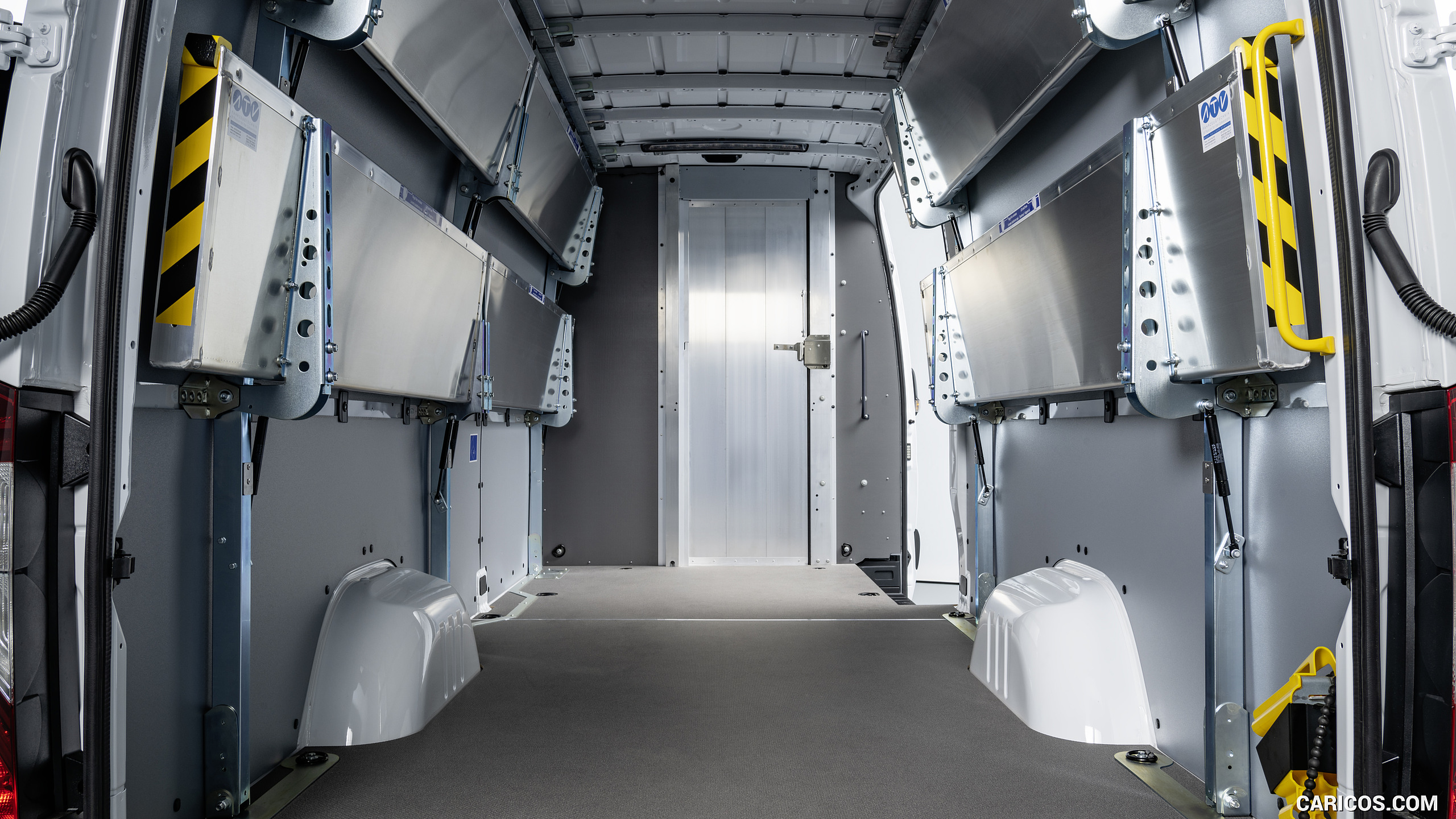 2024 Mercedes-Benz eSprinter - Cargo Area, #33 of 35