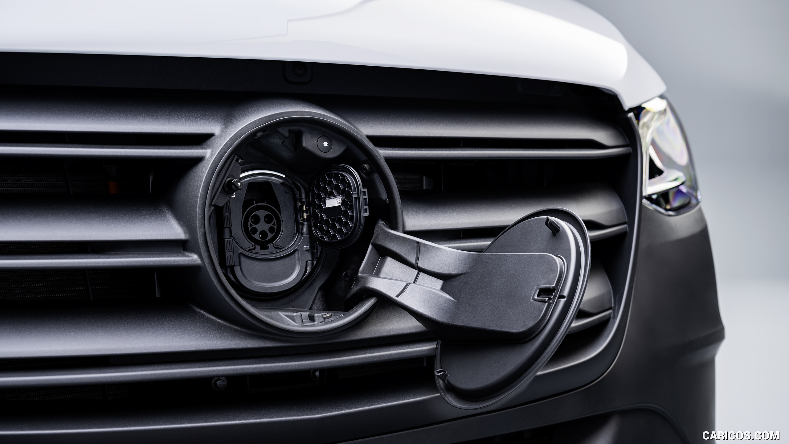 2024 Mercedes-Benz eSprinter - Charging Connector, #15 of 35