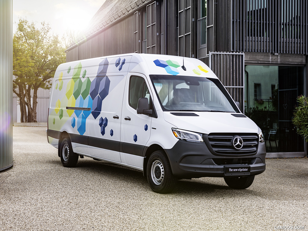 2024 Mercedes-Benz eSprinter - Front Three-Quarter