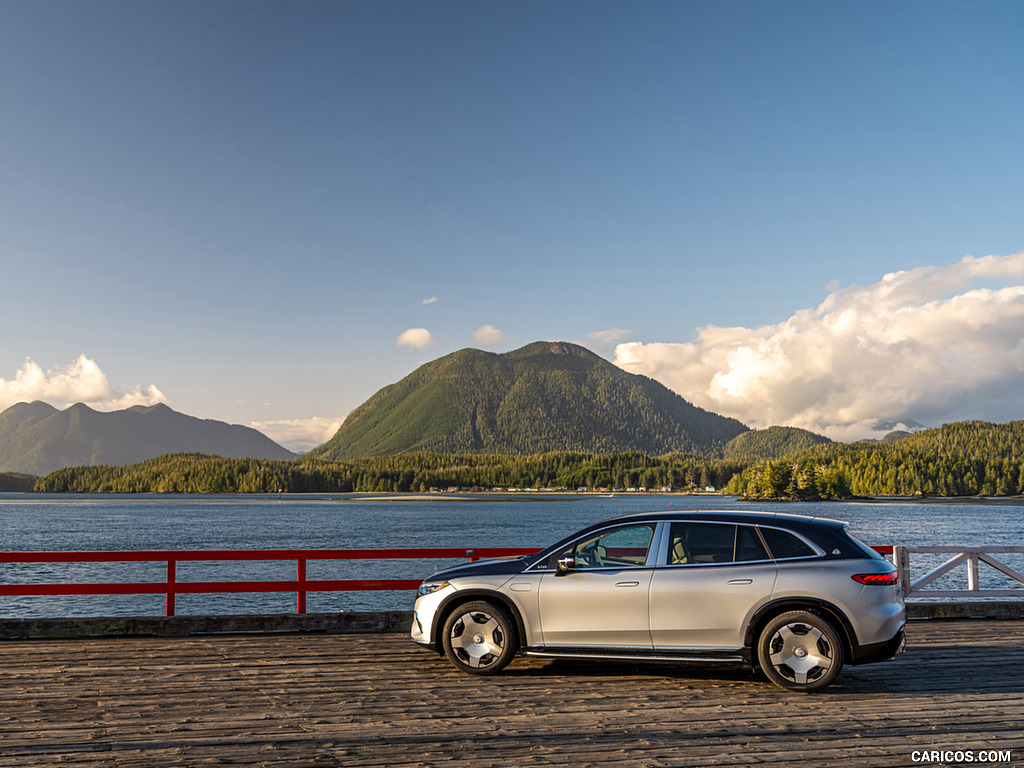 2024 Mercedes-Maybach EQS 680 SUV (Color: MANUFAKTUR Exclusive Nappa Leather Maybach Crystal White/Silver Grey Pearl) - Side