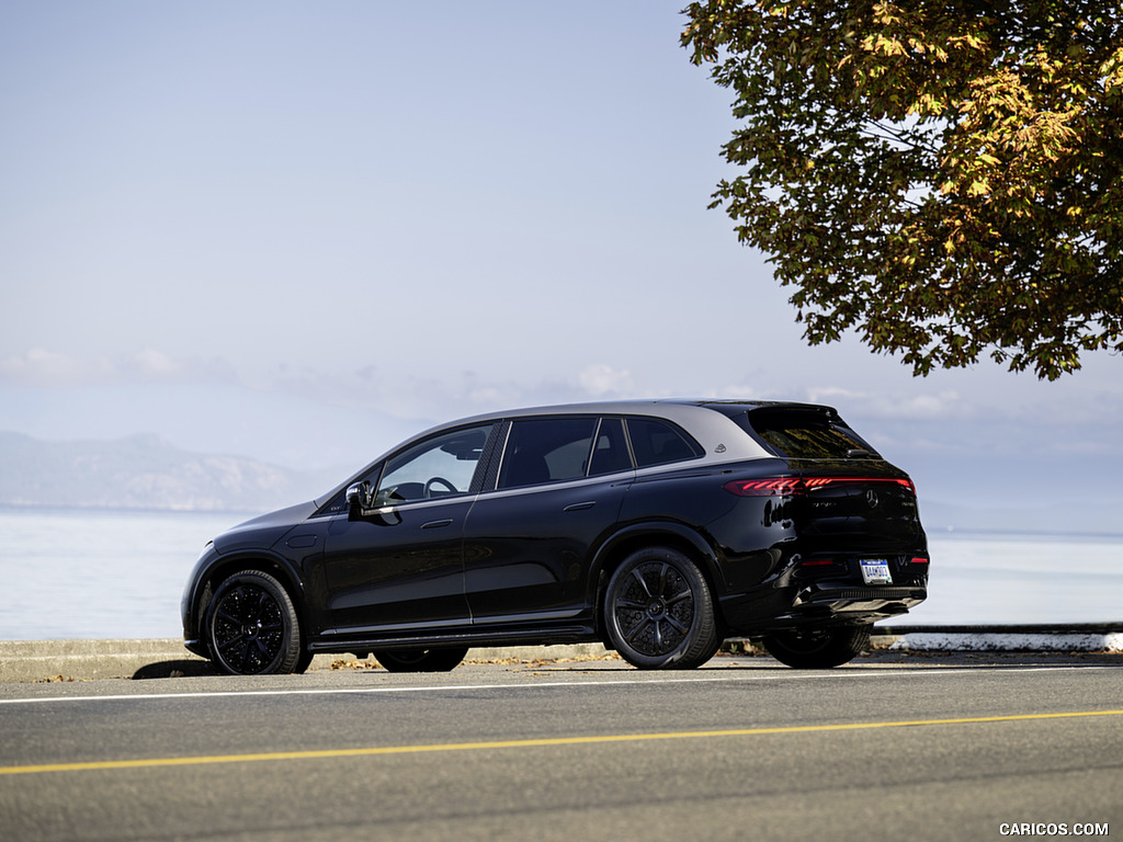 2024 Mercedes-Maybach EQS 680 SUV (Color: Obsidian Black/Mojave Silver) - Rear Three-Quarter