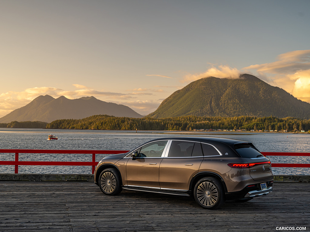 2024 Mercedes-Maybach EQS 680 SUV (Color: Velvet Brown/Onyx Black) - Rear Three-Quarter