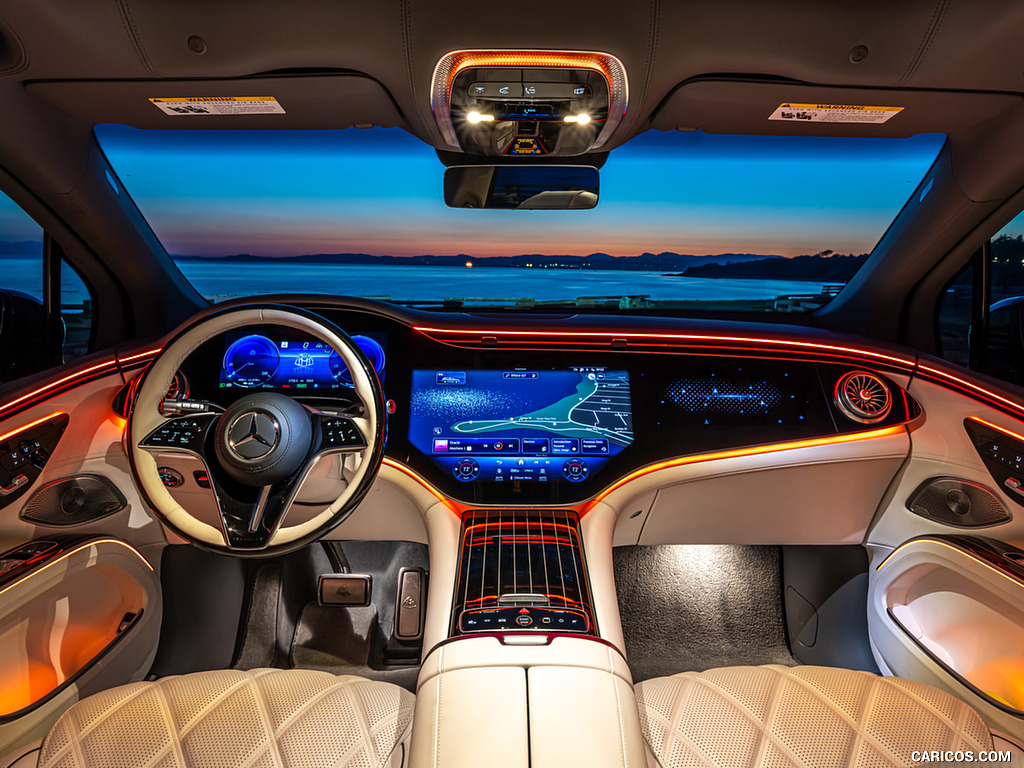 2024 Mercedes-Maybach EQS 680 SUV - Interior, Cockpit