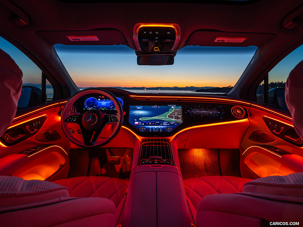 2024 Mercedes-Maybach EQS 680 SUV - Interior, Cockpit