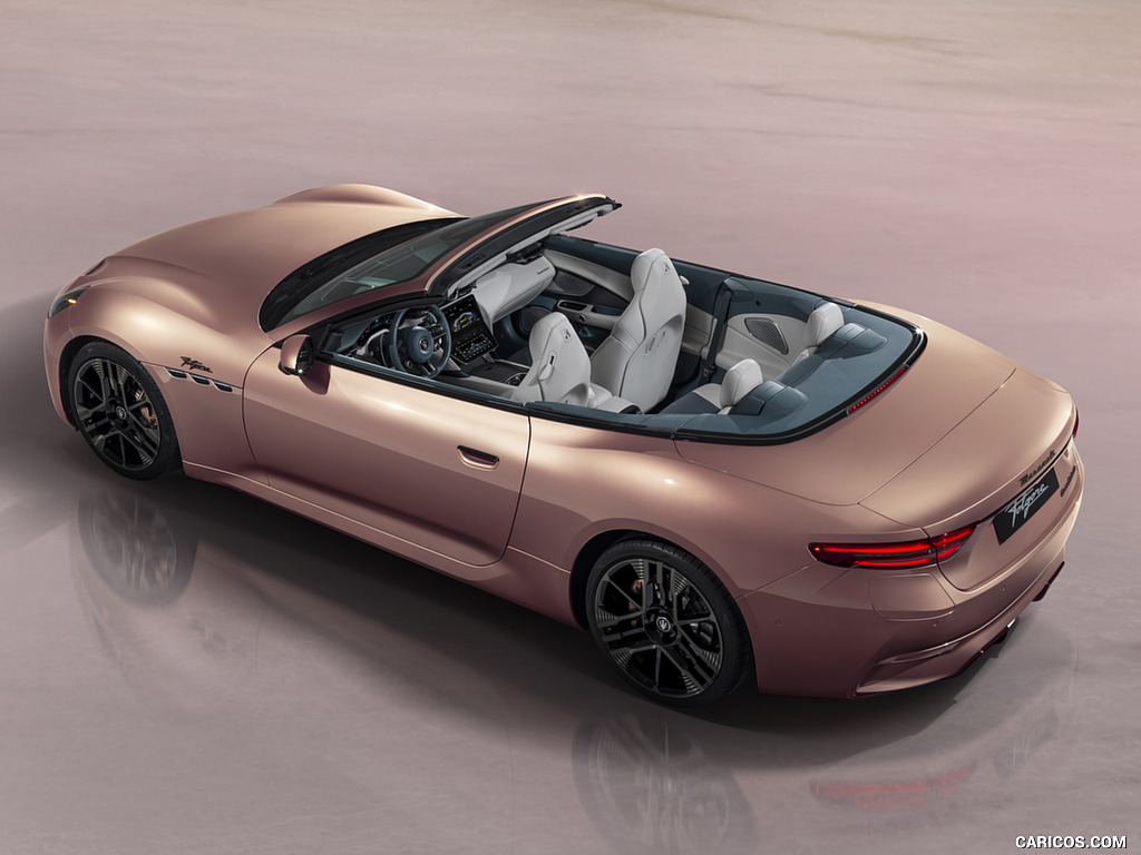 2025 Maserati GranCabrio Folgore - Top