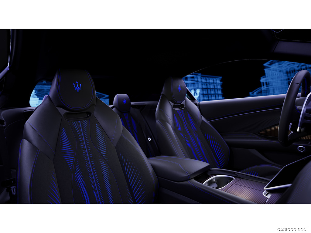 2025 Maserati GranTurismo 110 Anniversario (Color: Blu Inchiostro)