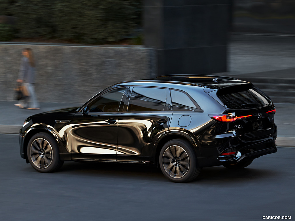 2025 Mazda CX-70