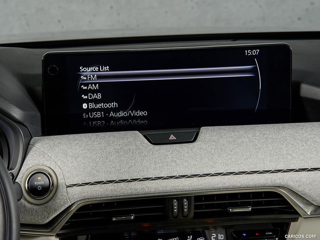 2025 Mazda CX-80 - Central Console