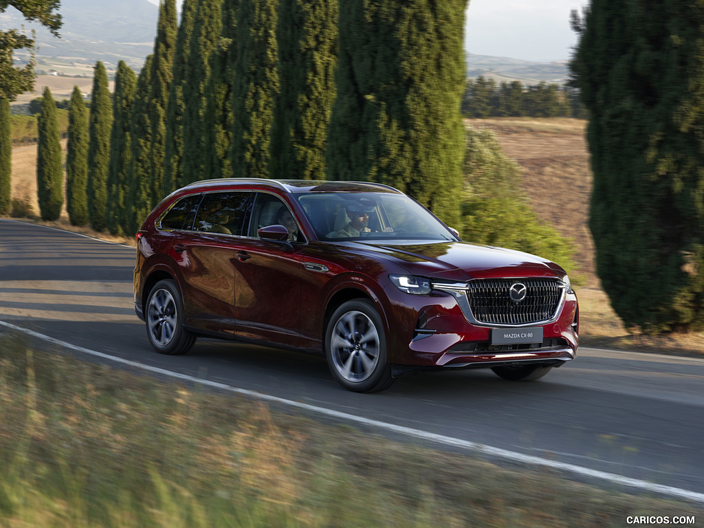 2025 Mazda CX-80 PHEV - Front Three-Quarter