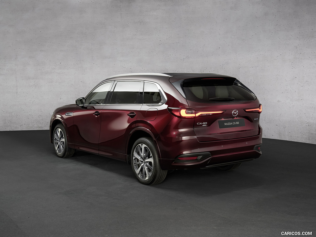 2025 Mazda CX-80 PHEV - Rear Three-Quarter