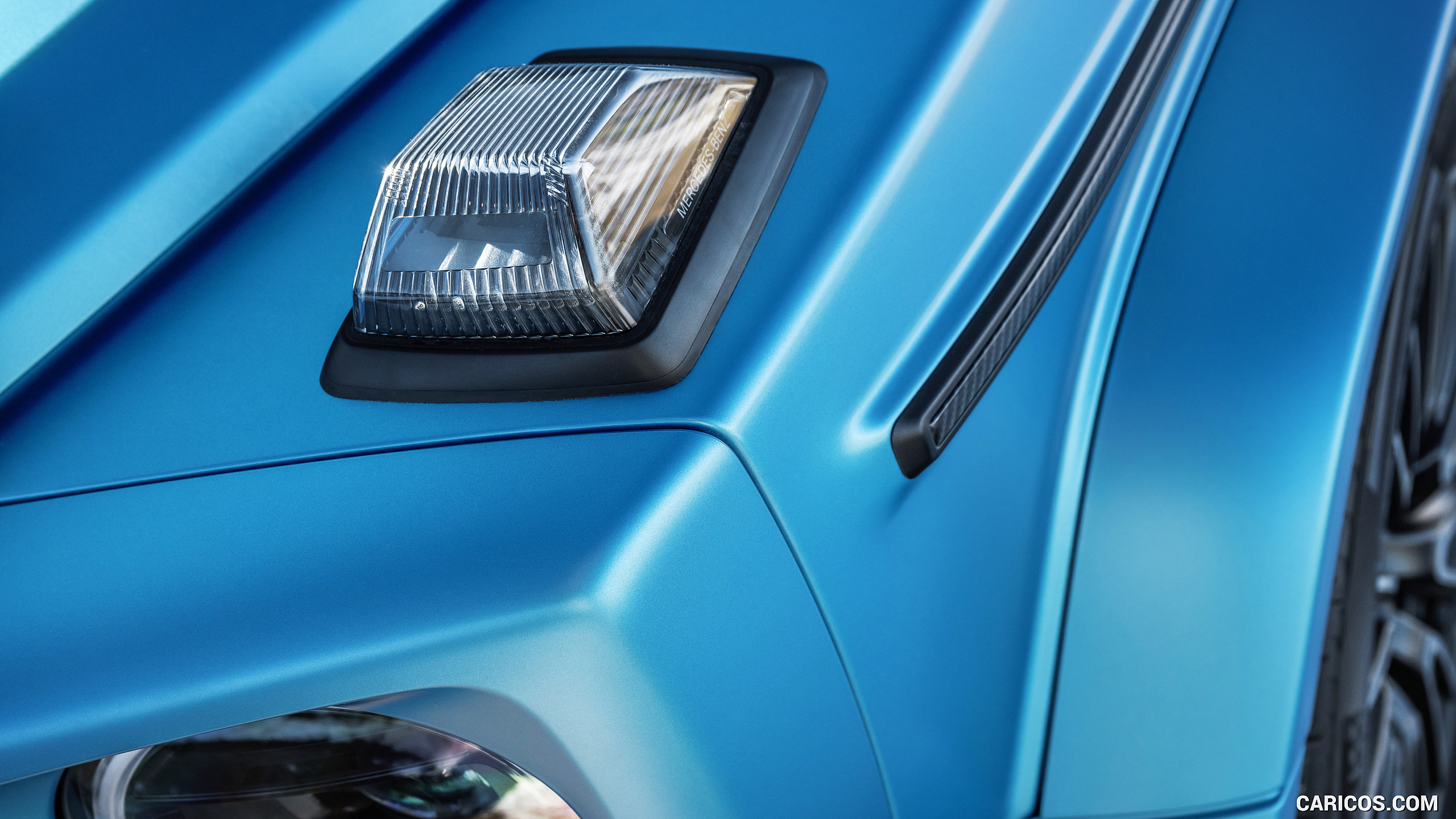 2025 Mercedes-AMG G 63 (Color: MANUFAKTUR Hyper Blue Magno) - Detail, #32 of 72