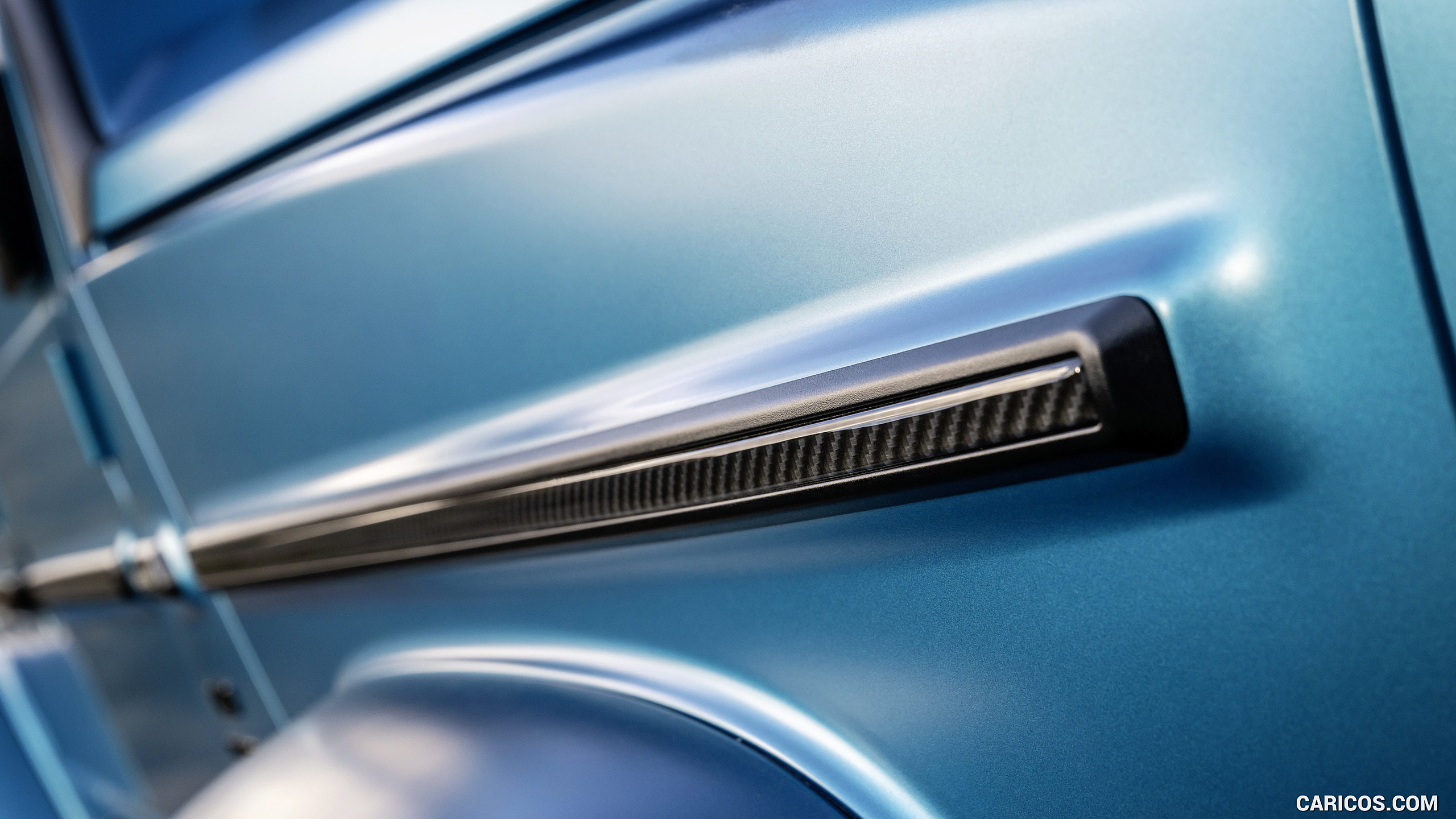 2025 Mercedes-AMG G 63 (Color: MANUFAKTUR Hyper Blue Magno) - Detail, #35 of 72