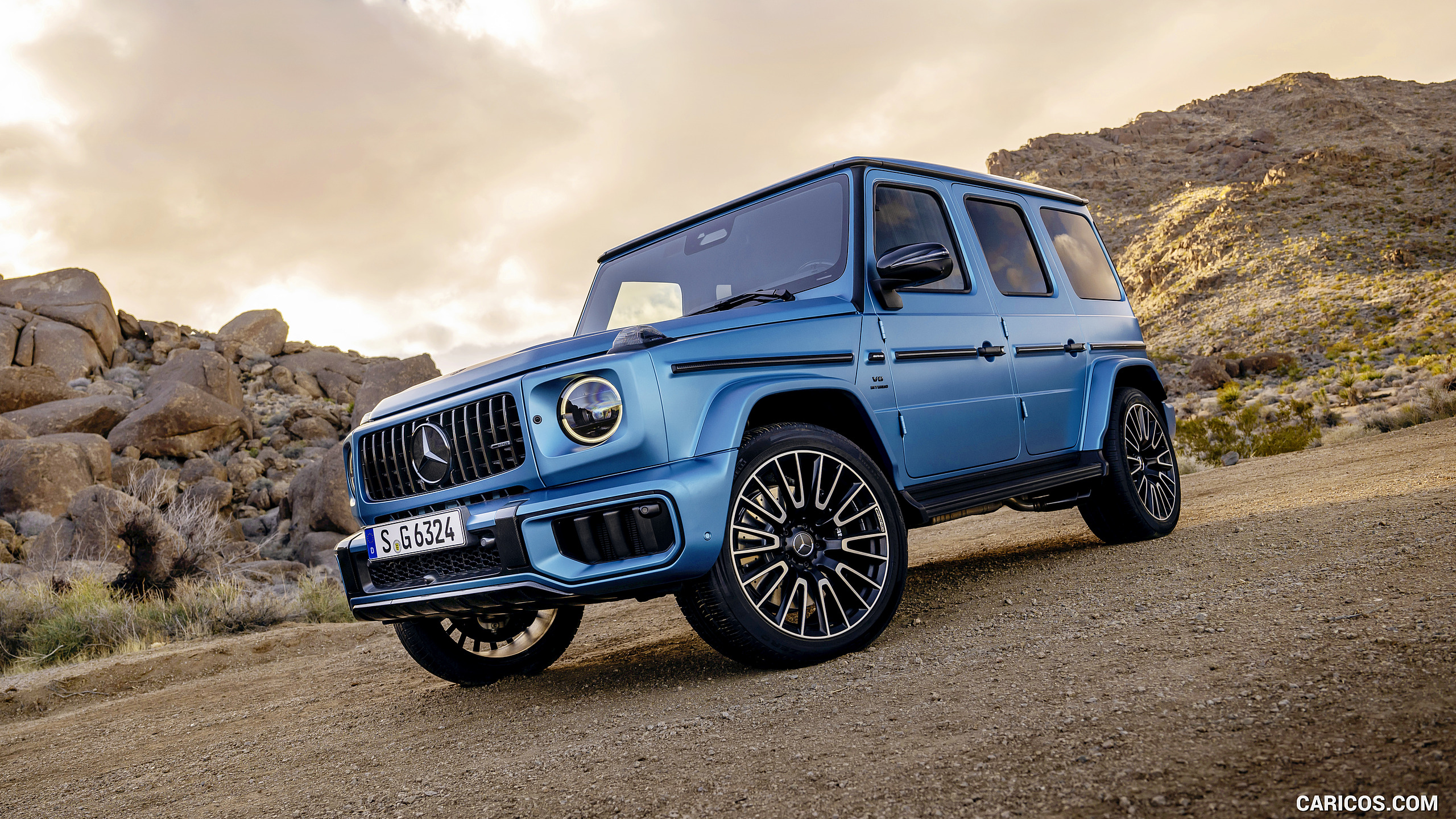 2025 Mercedes-AMG G 63 (Color: MANUFAKTUR Hyper Blue Magno) - Front ...