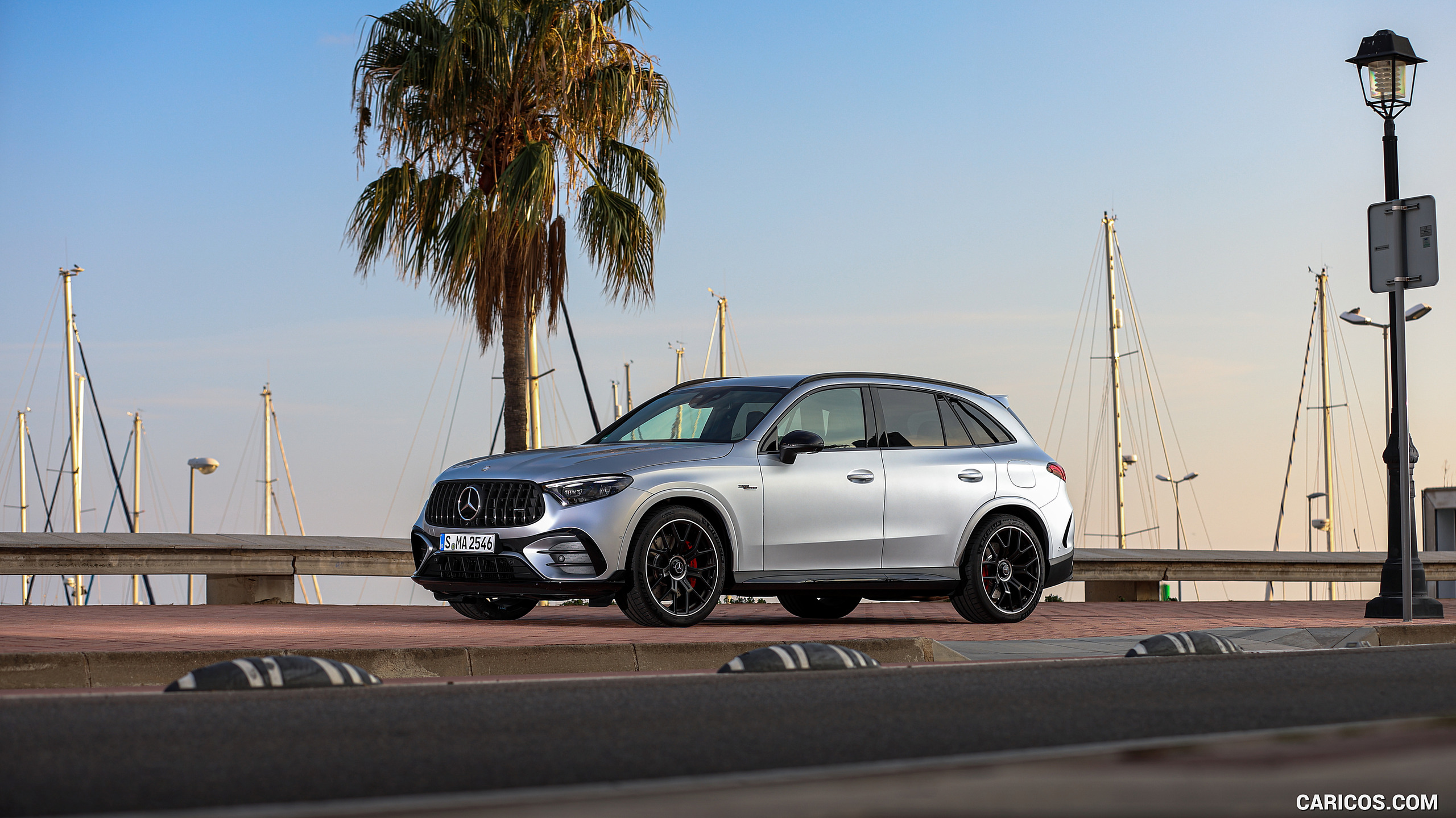 2025 Mercedes-AMG GLC 63 S E PERFORMANCE (Color: High-tech Silver Magno) - Front Three-Quarter, #167 of 210