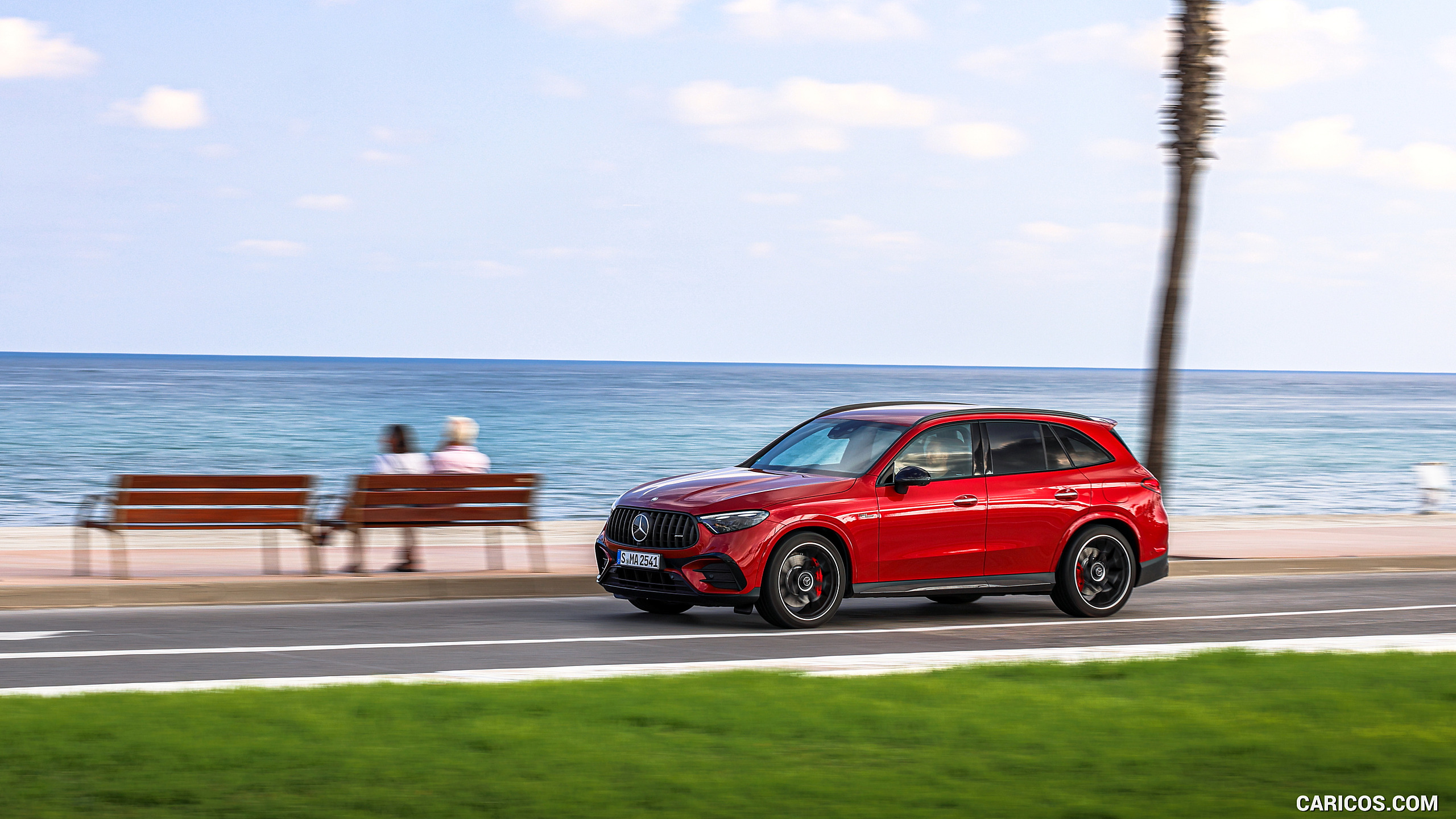 2025 Mercedes-AMG GLC 63 S E PERFORMANCE (Color: Patagonia Red Metallic) - Front Three-Quarter, #94 of 210