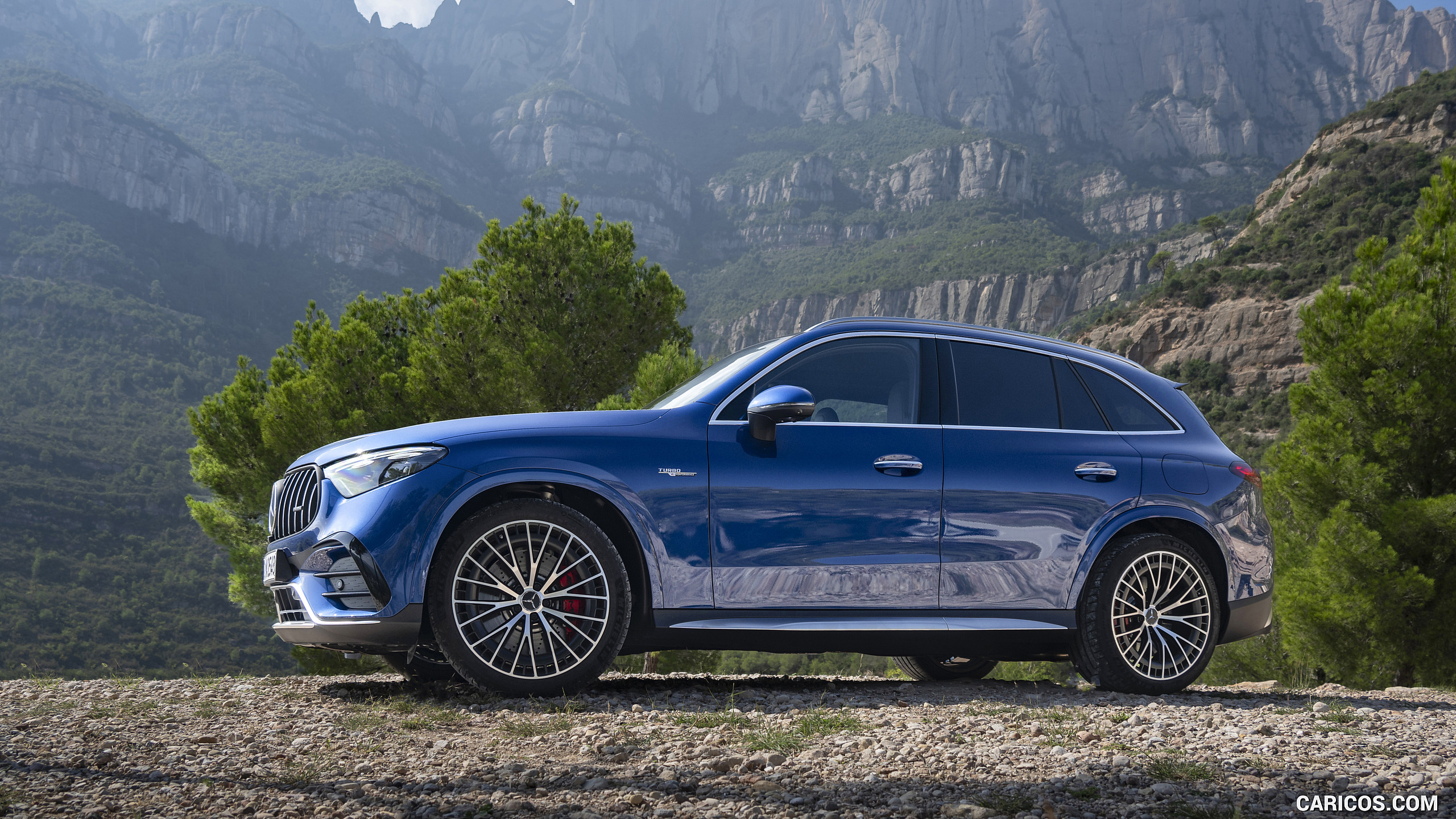 2025 Mercedes-AMG GLC 63 S E PERFORMANCE (Color: Spectral Blue Metallic) - Front Three-Quarter, #53 of 210