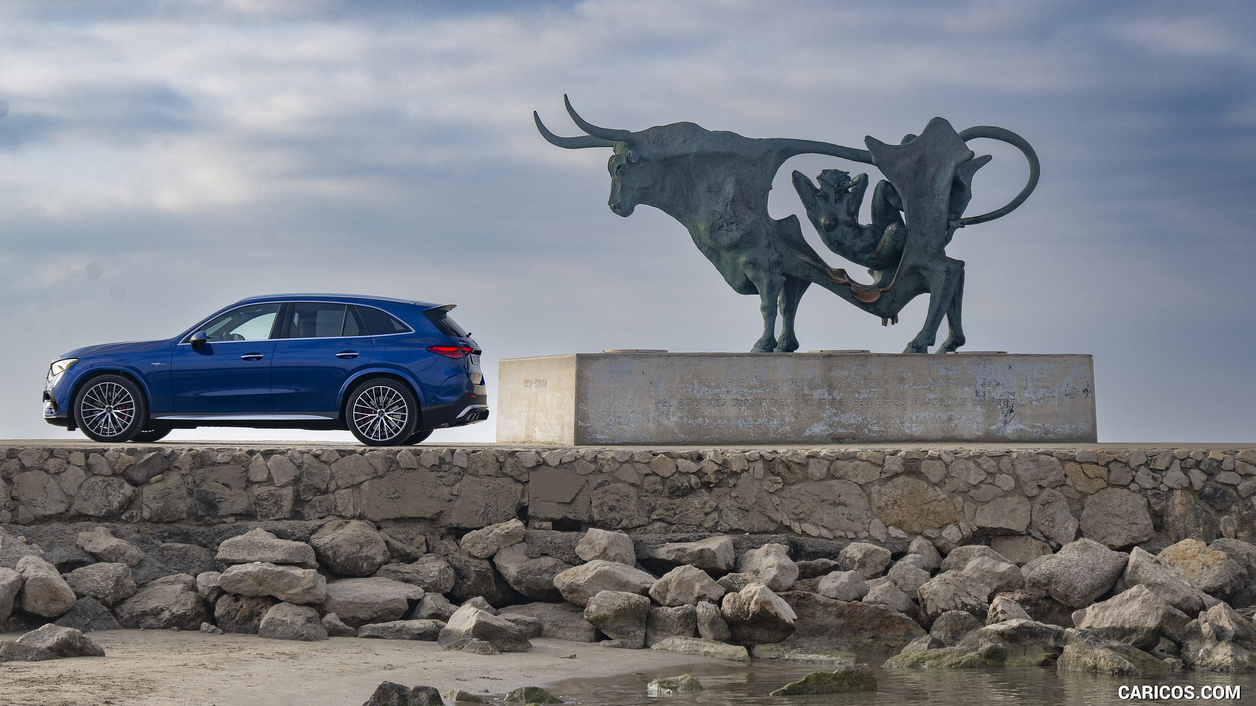 2025 Mercedes-AMG GLC 63 S E PERFORMANCE (Color: Spectral Blue Metallic) - Side, #44 of 210