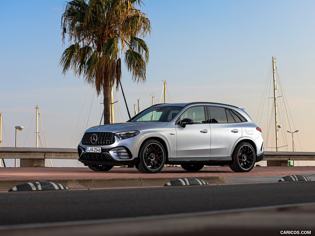 2025 Mercedes-AMG GLC 63 S E PERFORMANCE (Color: High-tech Silver Magno) - Front Three-Quarter