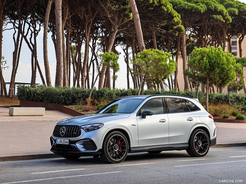 2025 Mercedes-AMG GLC 63 S E PERFORMANCE (Color: High-tech Silver Magno) - Front Three-Quarter