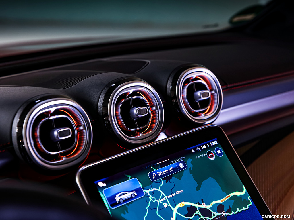 2025 Mercedes-AMG GLC 63 S E PERFORMANCE (Color: High-tech Silver Magno) - Interior, Detail