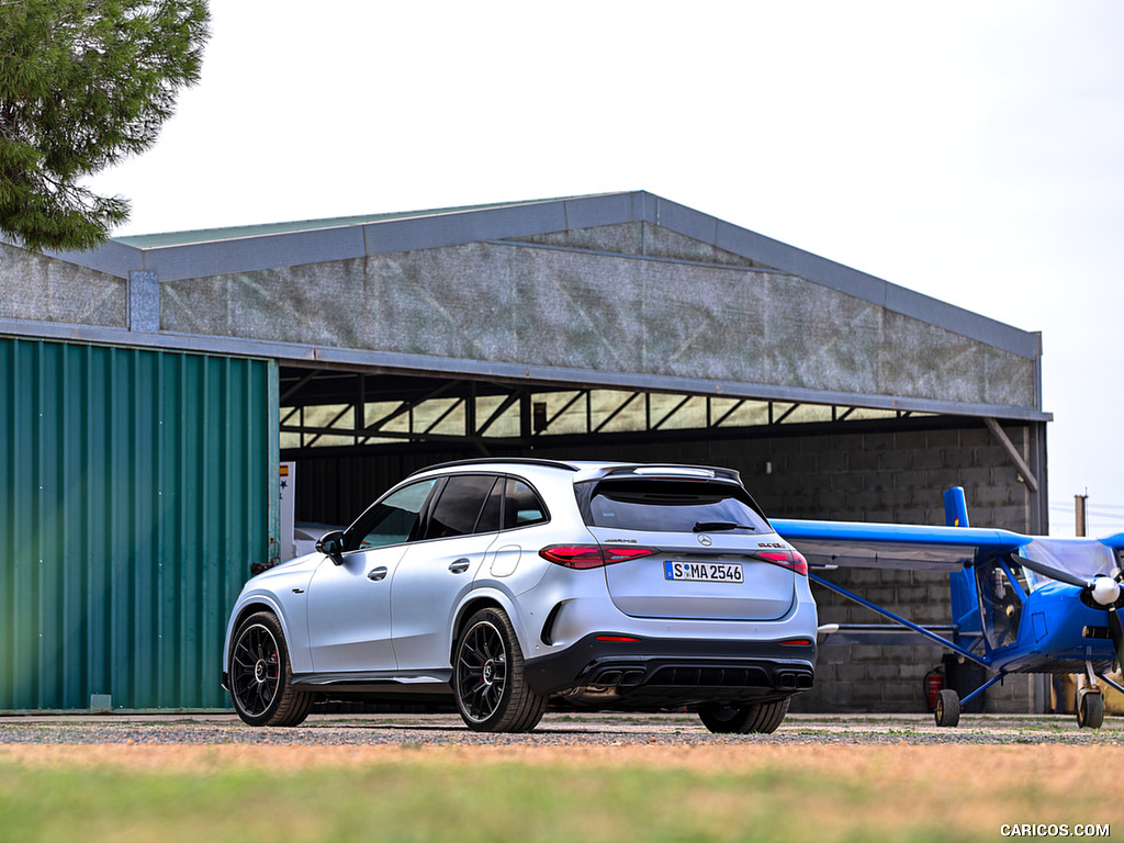 2025 Mercedes-AMG GLC 63 S E PERFORMANCE (Color: High-tech Silver Magno) - Rear Three-Quarter