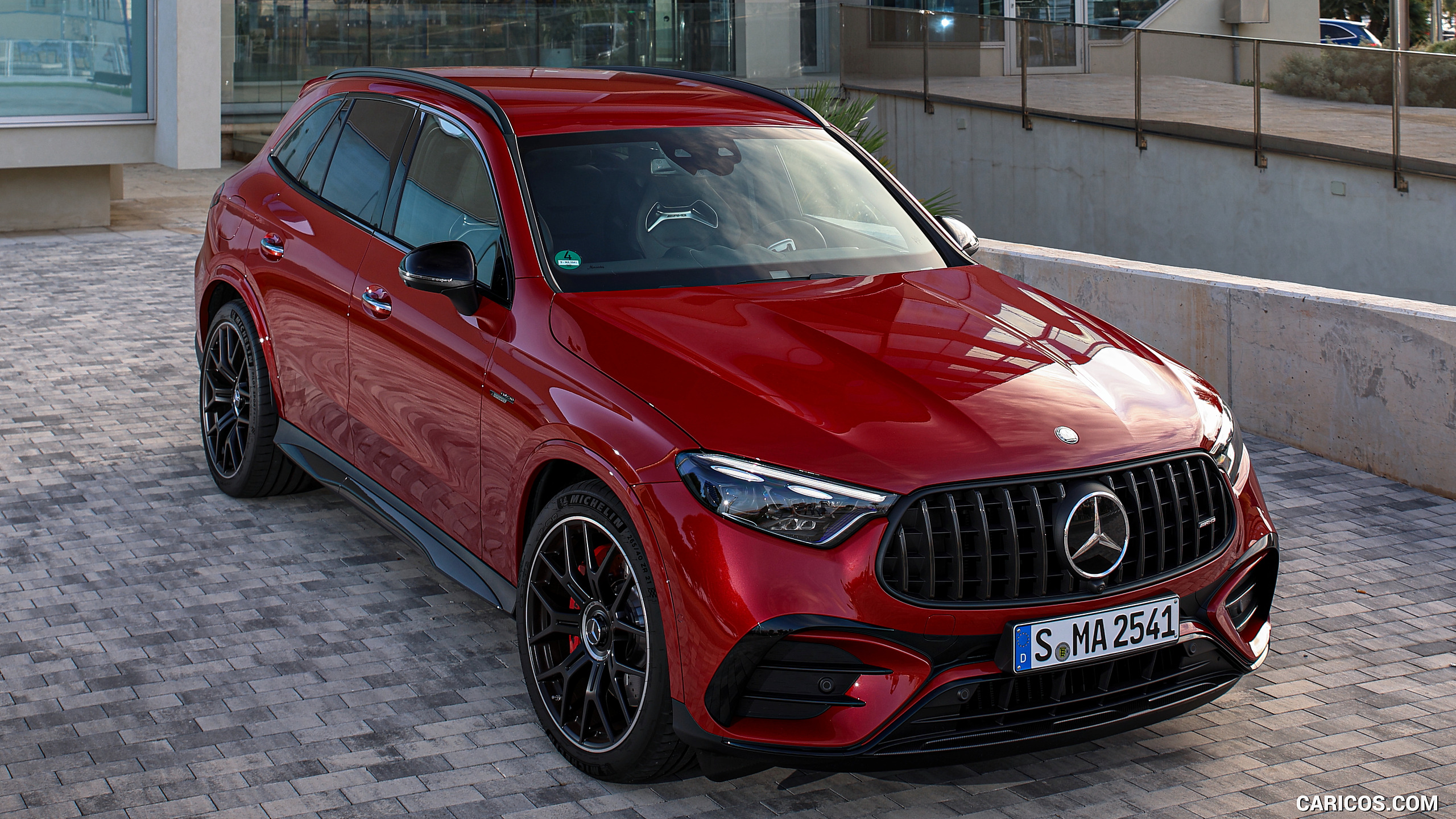 2025 MercedesAMG GLC 63 S E PERFORMANCE (Color Patagonia Red Metallic