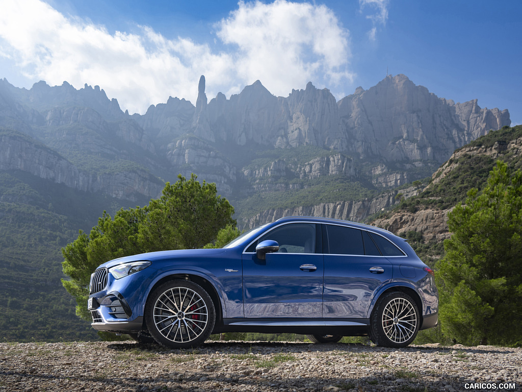 2025 Mercedes-AMG GLC 63 S E PERFORMANCE (Color: Spectral Blue Metallic) - Front Three-Quarter