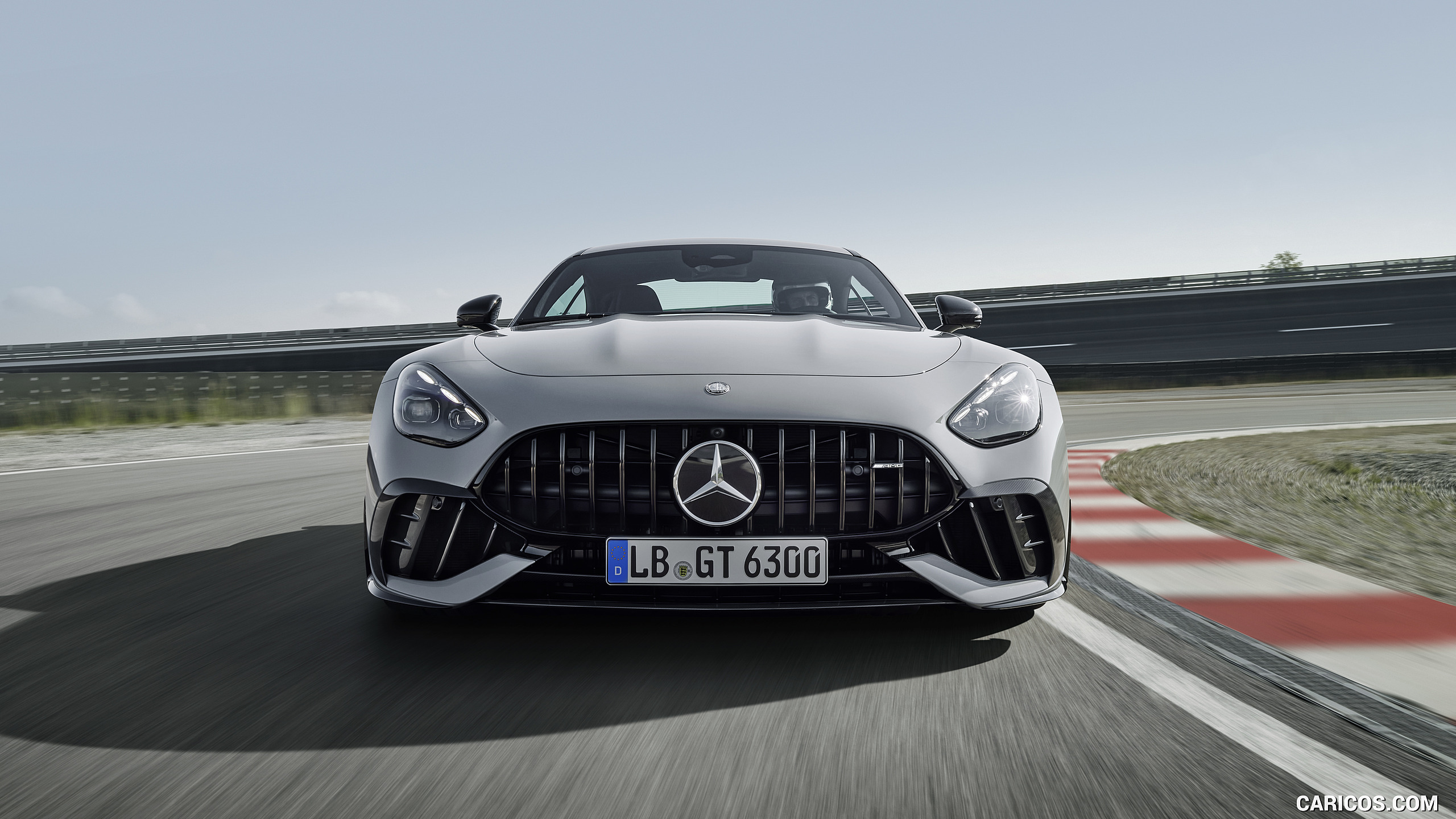 2025 Mercedes-AMG GT 63 PRO 4MATIC+ (Color: MANUFAKTUR Alpine Gray Solid) - Front, #17 of 44