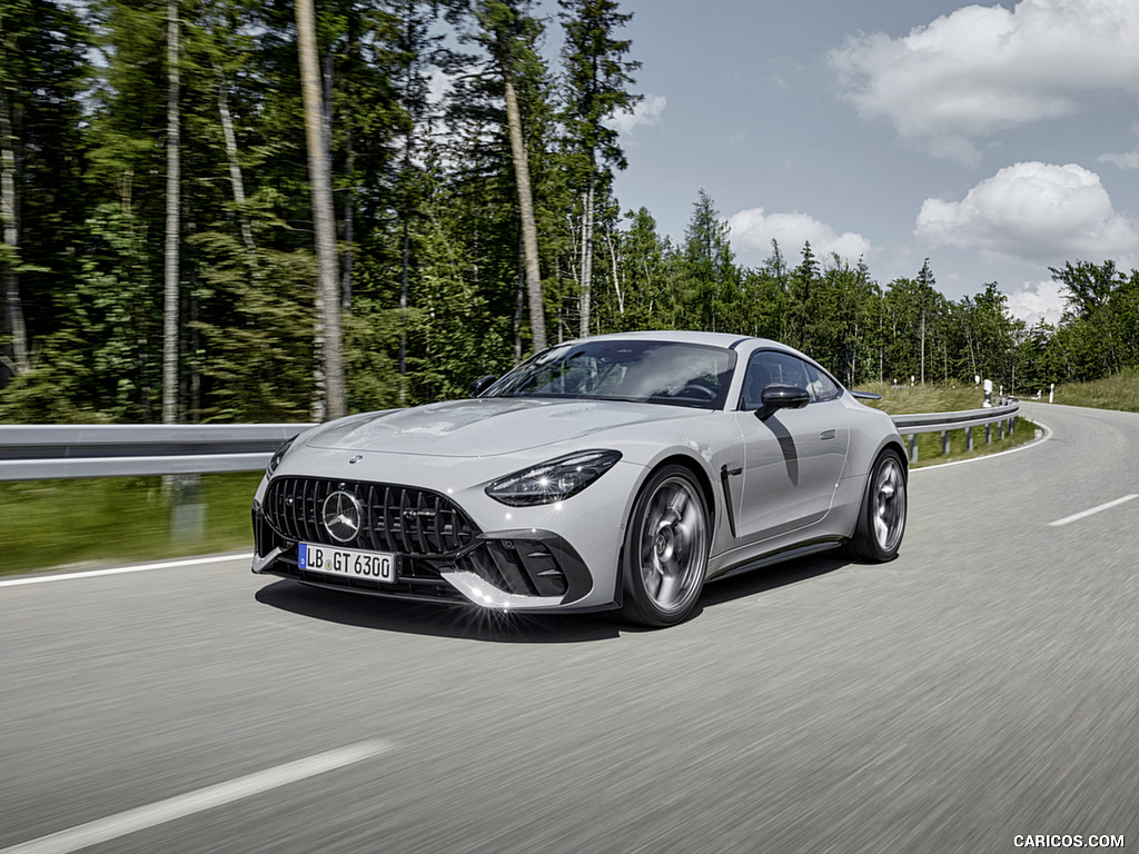 2025 Mercedes-AMG GT 63 PRO 4MATIC+ (Color: MANUFAKTUR Alpine Gray Solid) - Front Three-Quarter