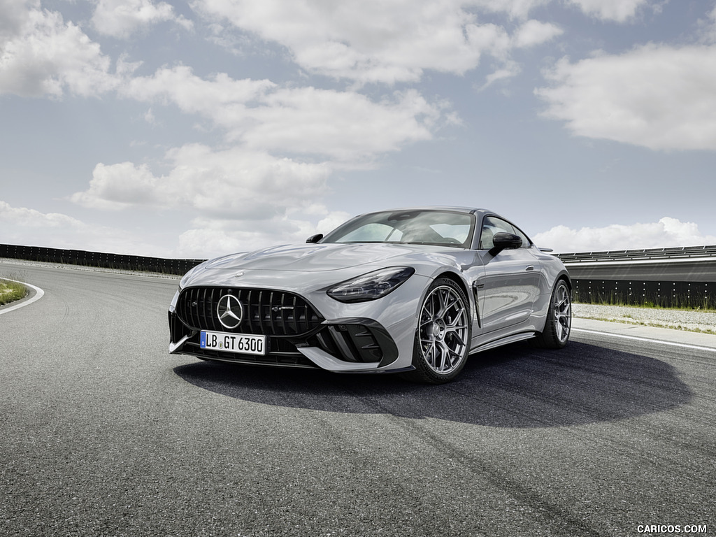 2025 Mercedes-AMG GT 63 PRO 4MATIC+ (Color: MANUFAKTUR Alpine Gray Solid) - Front Three-Quarter