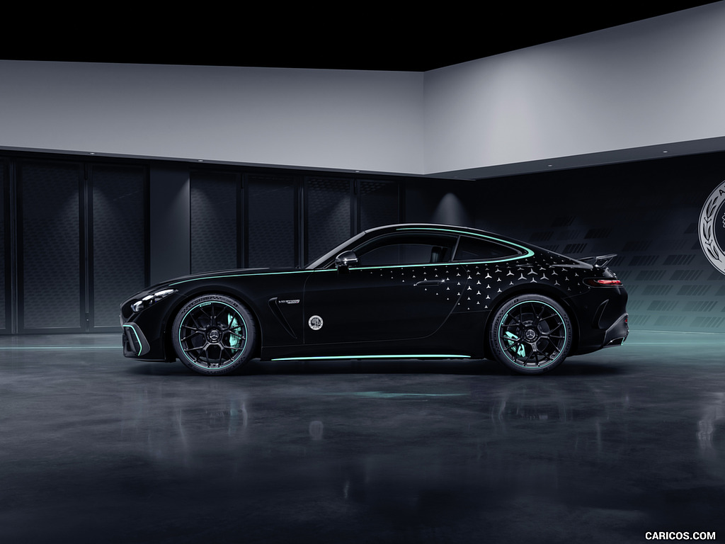 2025 Mercedes-AMG GT 63 PRO 4MATIC+ Motorsport Collectors Edition - Side