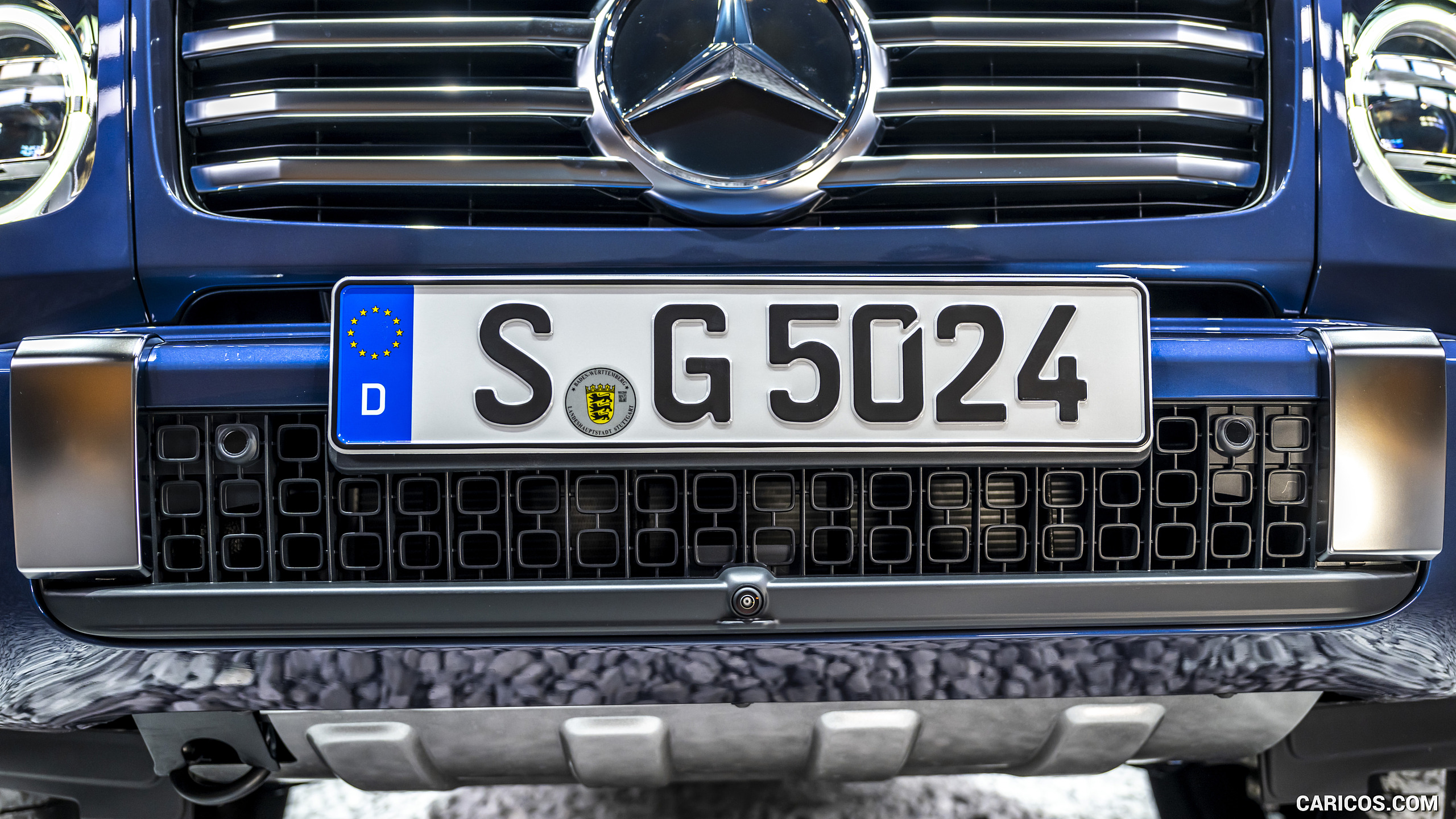 2025 Mercedes-Benz G 550 (Color: Sodalite Blue) - Detail, #43 of 74