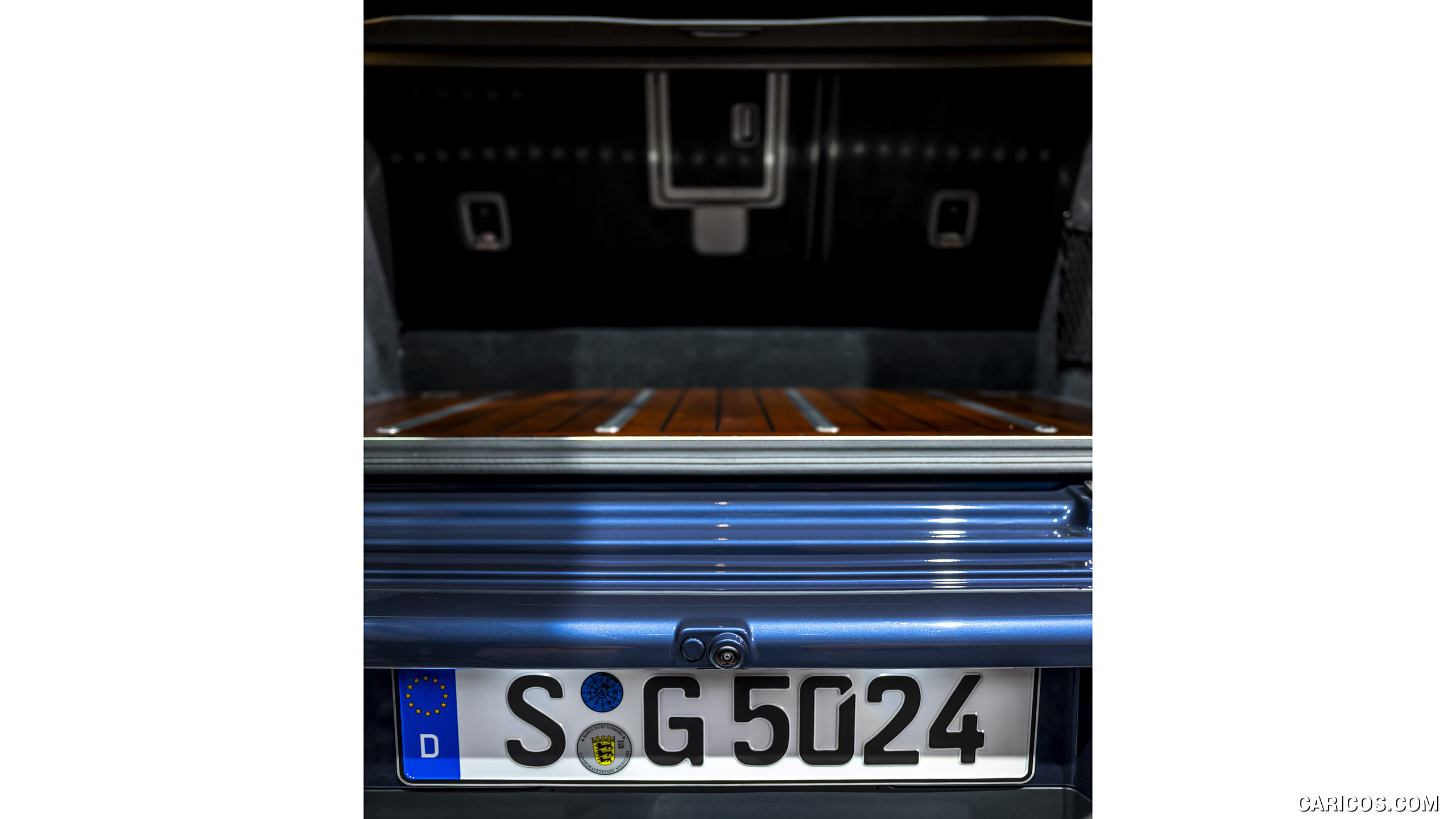 2025 Mercedes-Benz G 550 (Color: Sodalite Blue) - Detail, #53 of 74